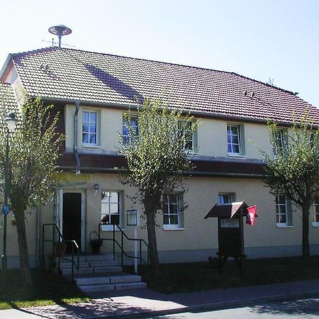Landgasthaus Am Dolgensee Reichenwalde Exterior photo